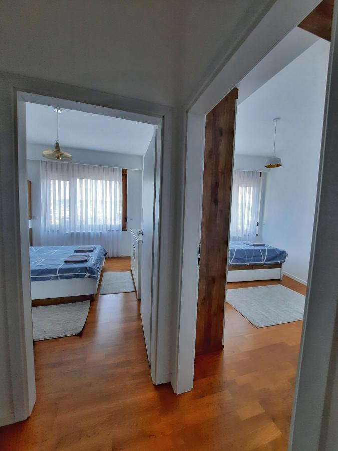 Luxury Sky View Apartment Pristina Buitenkant foto