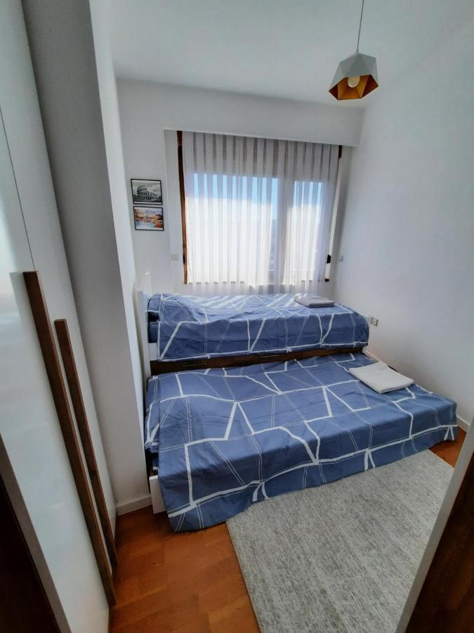 Luxury Sky View Apartment Pristina Buitenkant foto