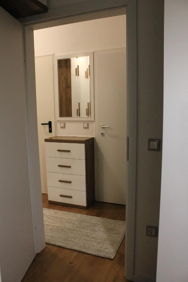 Luxury Sky View Apartment Pristina Buitenkant foto